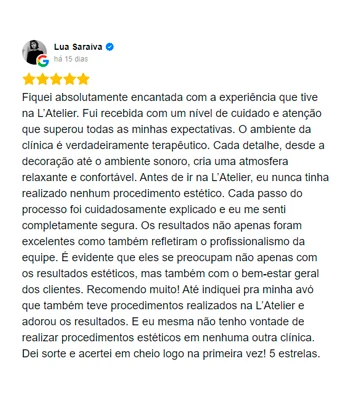 Avaliação 5 estrelas de Lua Saraiva no Google: 'Fiquei absolutamente encantada com a experiência que tive na L'Atelier...'